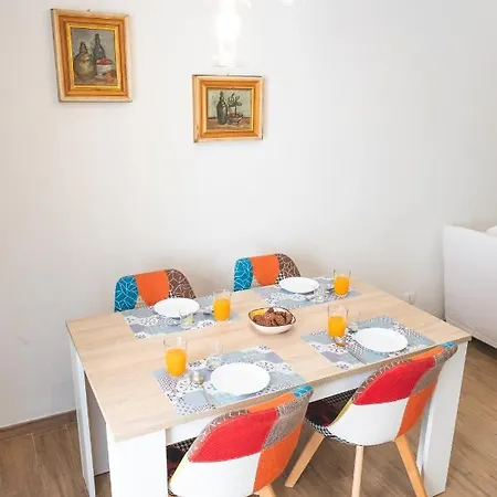 Apartment Cozy Flat With Terrace At Trastevere Train Station Rome