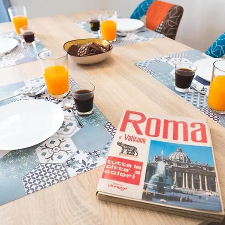Cozy Flat With Terrace At Trastevere Train Station Apartamento