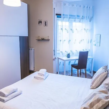 Cozy Flat With Terrace At Trastevere Train Station