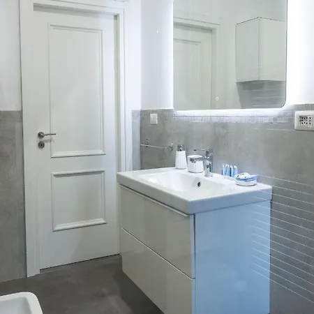 Apartamento Cozy Flat With Terrace At Trastevere Train Station