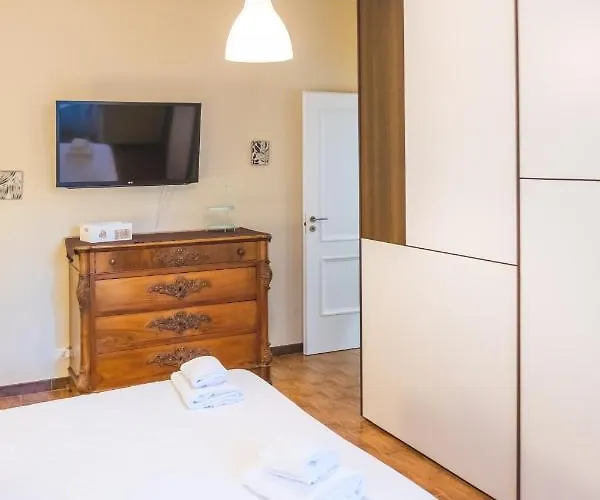 Cozy Flat With Terrace At Trastevere Train Station Appartamento *